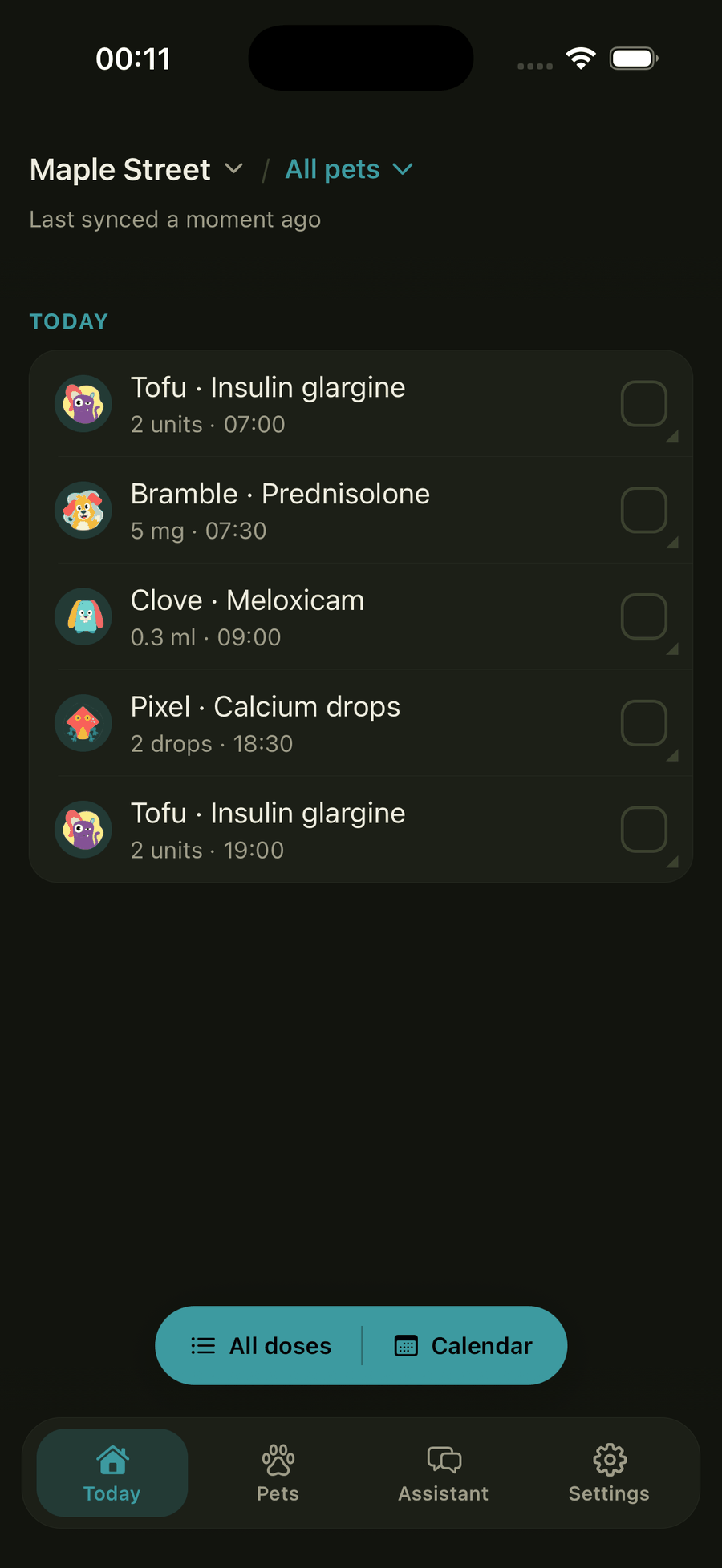 The Today tab: the household's doses for the day, each with the pet's avatar, amount and due time.